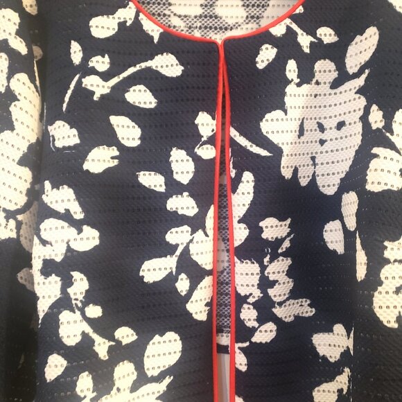 Floral Blue Jacket - Picture 4 of 8